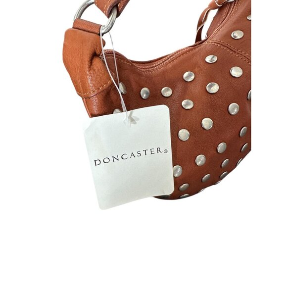 1980s/90s leather handbag with silver metal studs on front and back by Doncaster - Picture 6 of 7